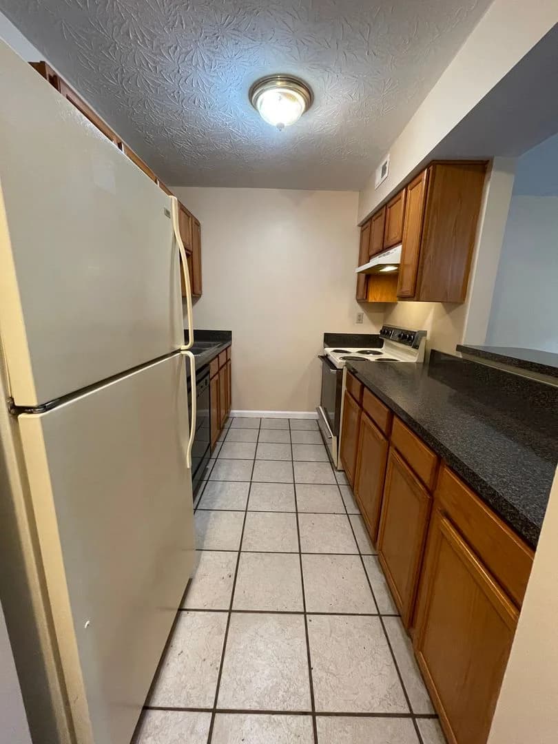 Lexington apartments for rent - Property image - 2841 Ryan Circle - 3