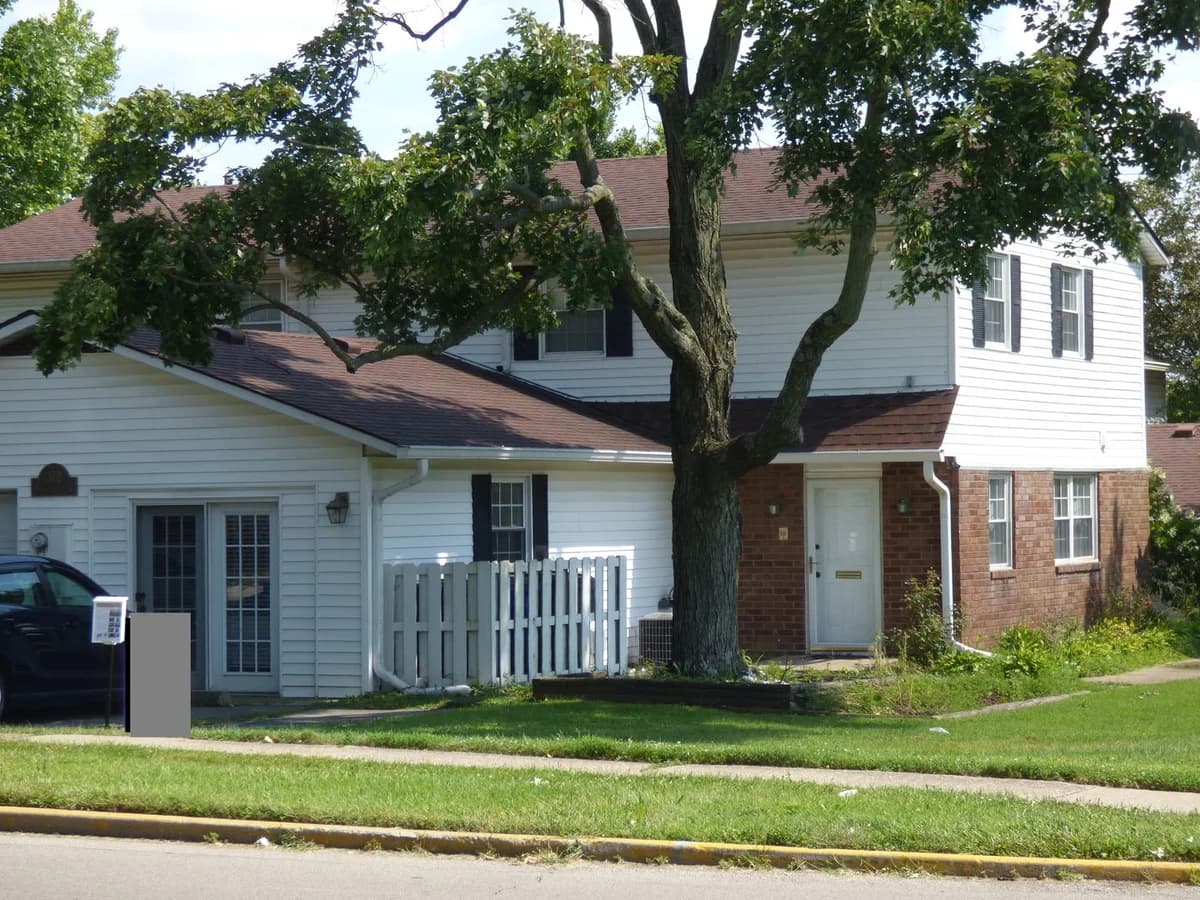 Lexington apartments for rent - Property image - 372 Redding Rd. - 1