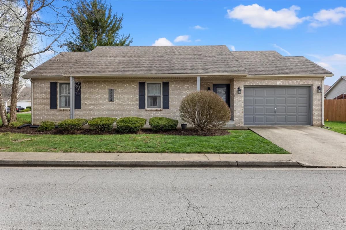 Lexington apartments for rent - Property image - 3534 Cave Hill Place - 1