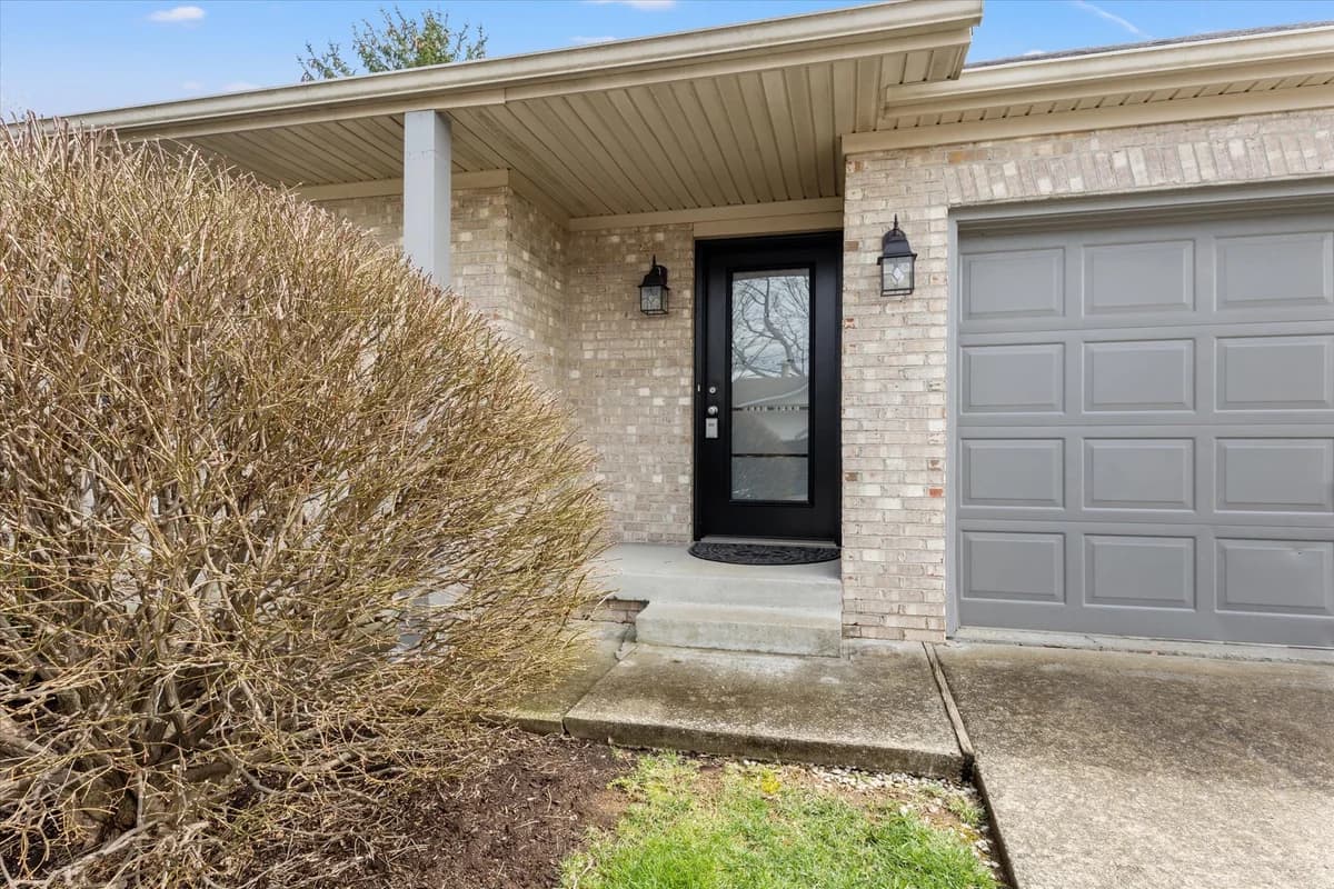 Lexington apartments for rent - Property image - 3534 Cave Hill Place - 3