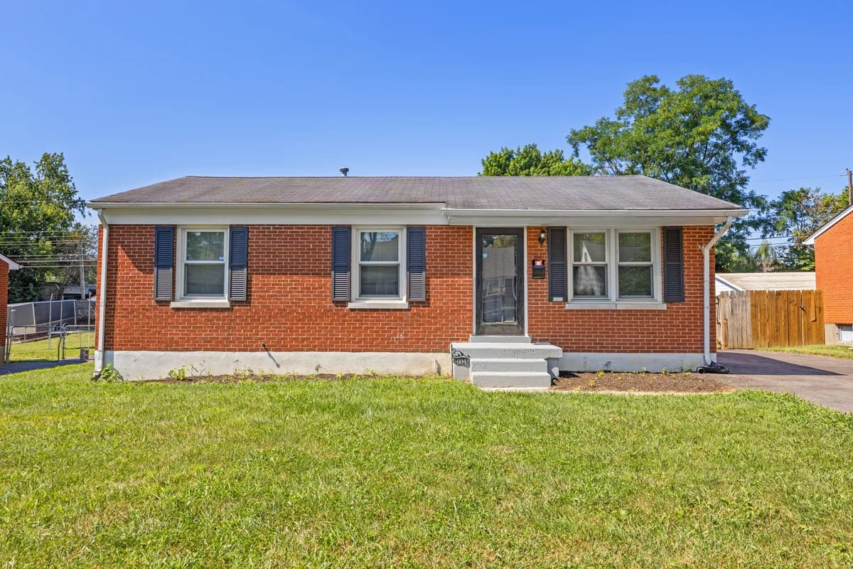 Lexington apartments for rent - Property image - 604 Hi Crest Drive - 1