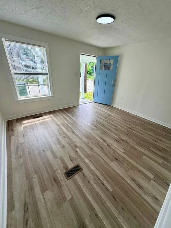 Lexington apartments for rent - Property image - 531 Smith St - 3