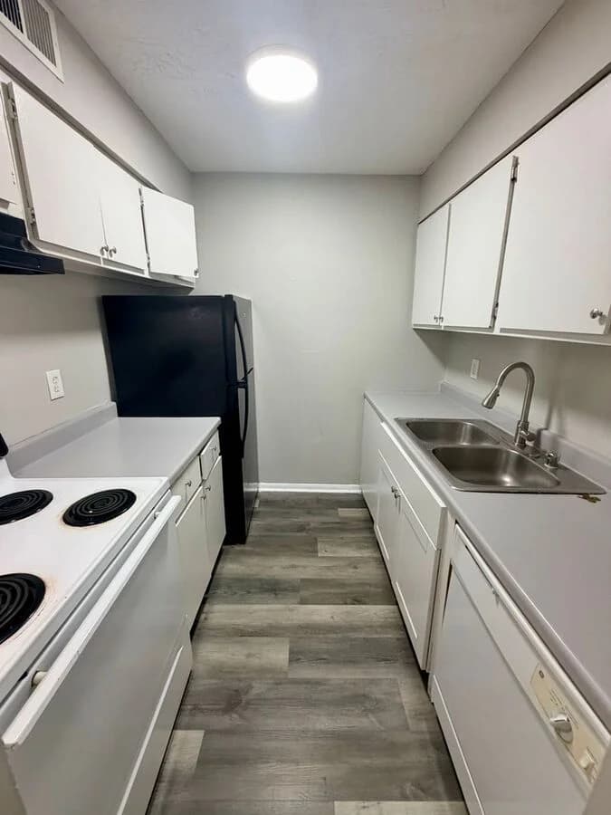 Lexington apartments for rent - Property image - 1349 Devonport Drive - 1