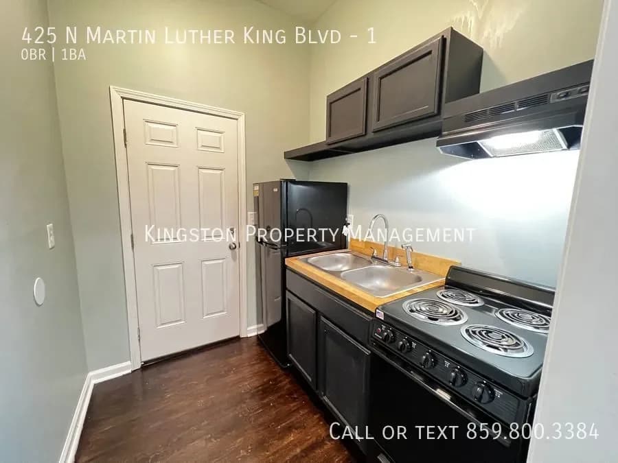 Lexington apartments for rent - Property image - 425 N Martin Luther King Blvd - 1