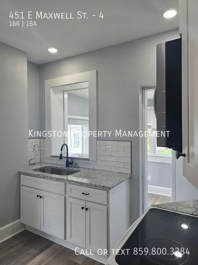 Lexington apartments for rent - Property image - 451 E Maxwell St. - 3
