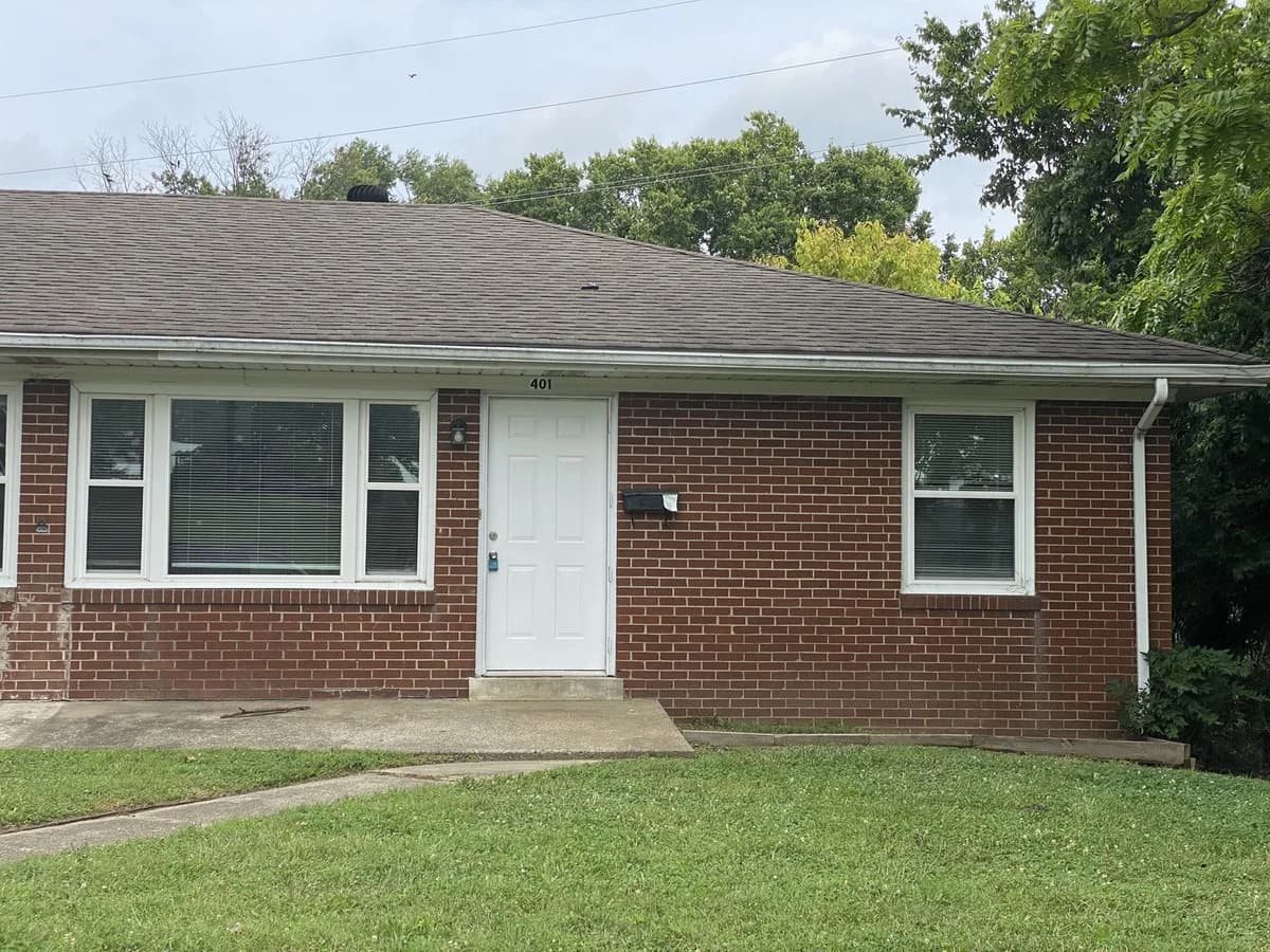 Lexington apartments for rent - Property image - 401 Springhill Drive - 1