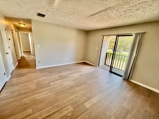 Lexington apartments for rent - Property image - 1329 Gray Hawk Rd. - 3