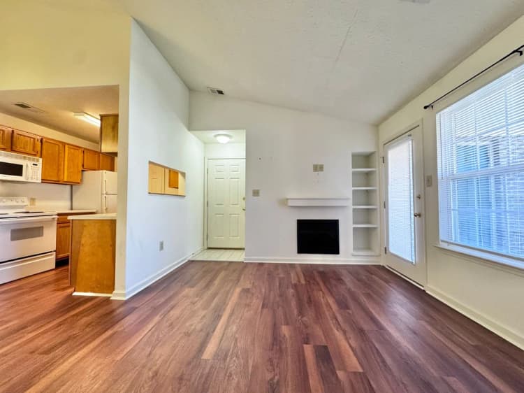 Lexington apartments for rent - image - 1176 Appian Crossing Way - 06.jpg