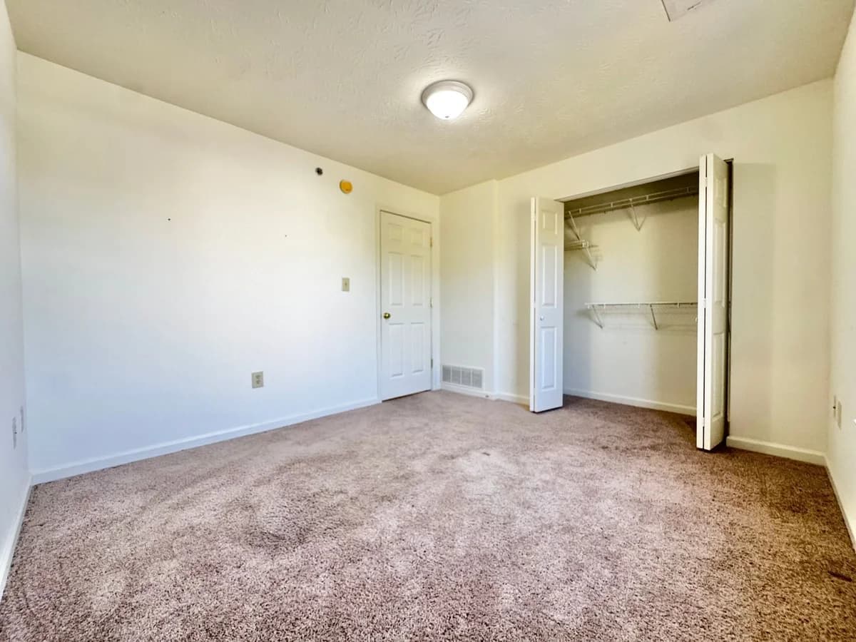 Lexington apartments for rent - image - 1176 Appian Crossing Way - 17.jpg