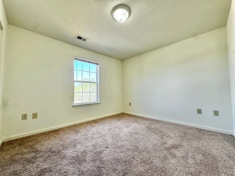 Lexington apartments for rent - image - 1176 Appian Crossing Way - 18.jpg