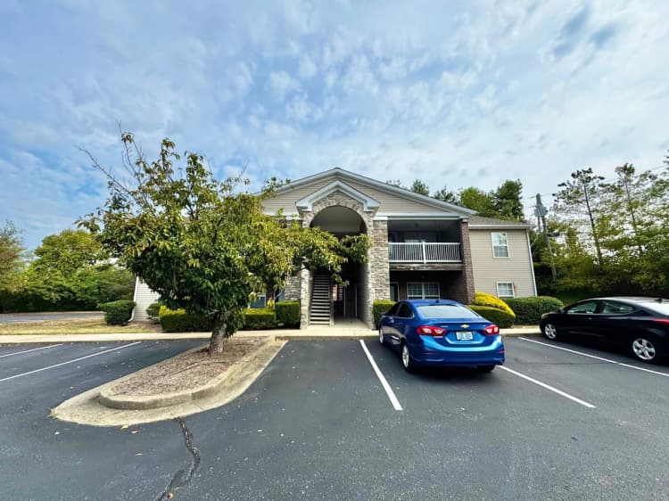 Lexington apartments for rent - image - 1176 Appian Crossing Way - 35.jpg