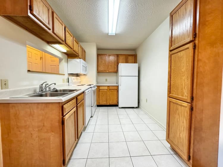 Lexington apartments for rent - image - 1176 Appian Crossing Way - 41.jpg