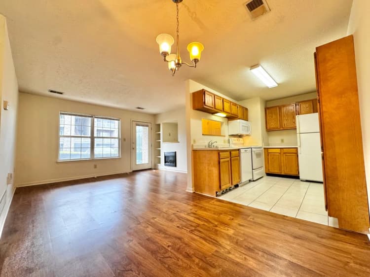 Lexington apartments for rent - image - 1176 Appian Crossing Way - 40.jpg