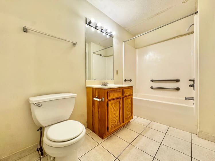 Lexington apartments for rent - image - 1176 Appian Crossing Way - 46.jpg