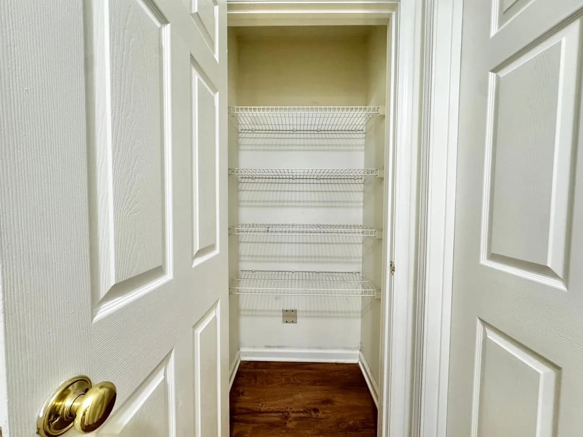 Lexington apartments for rent - image - 1176 Appian Crossing Way - 68.jpg
