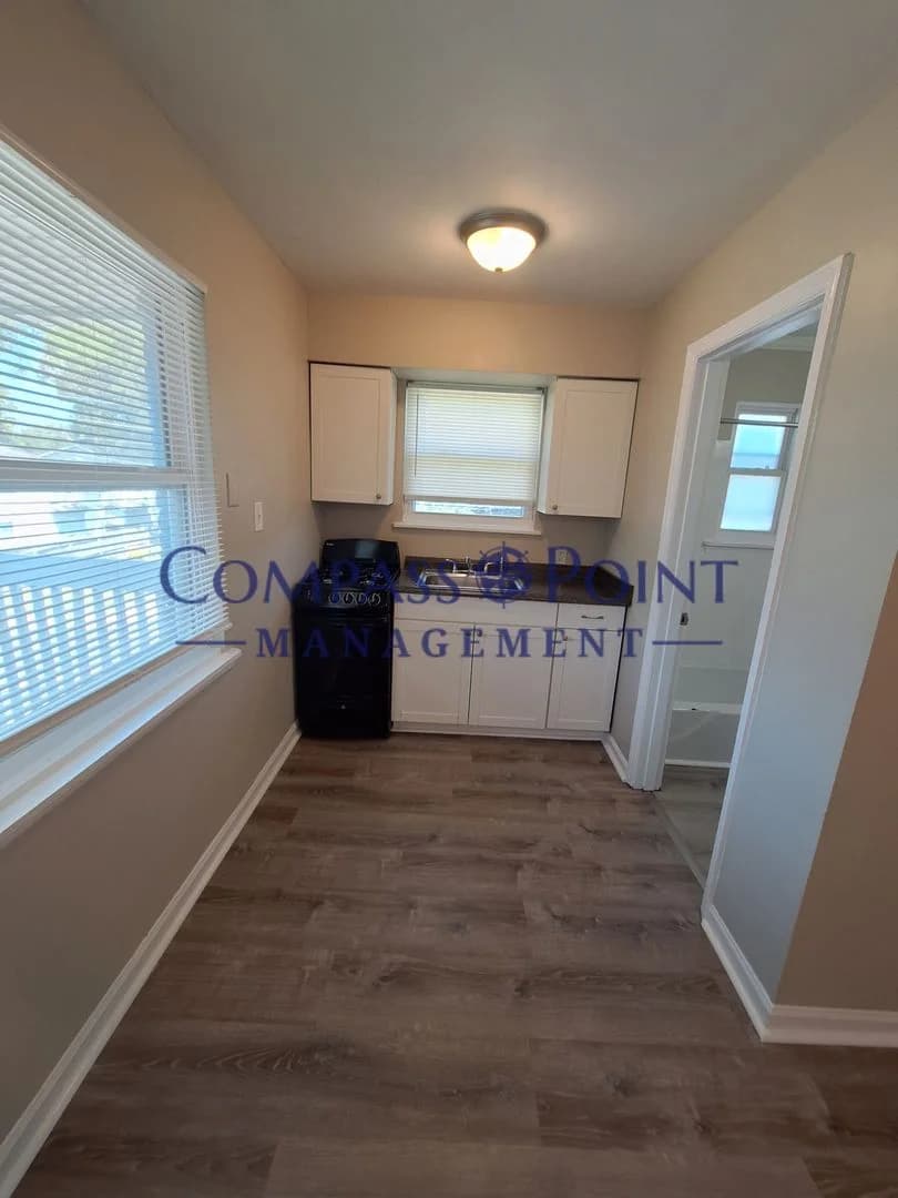Lexington apartments for rent - Property image - 838 Bryan Ave - 2