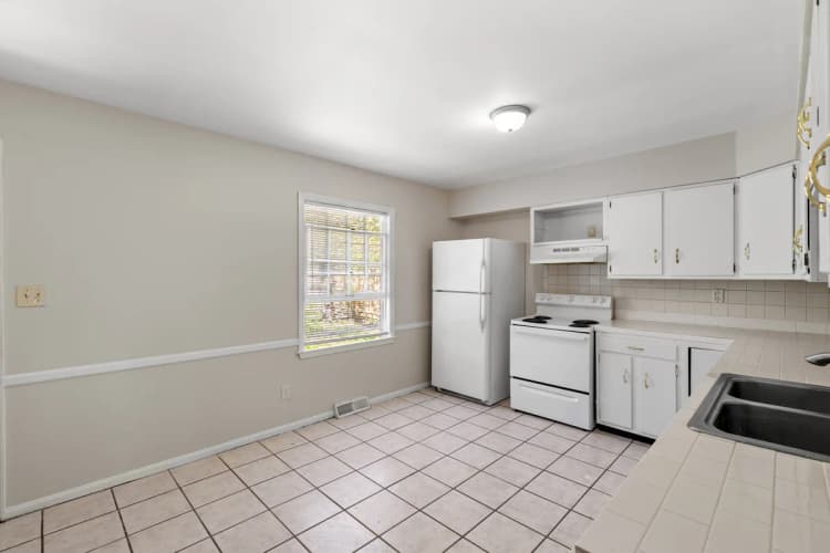 Lexington apartments for rent - image - image-6.jpg