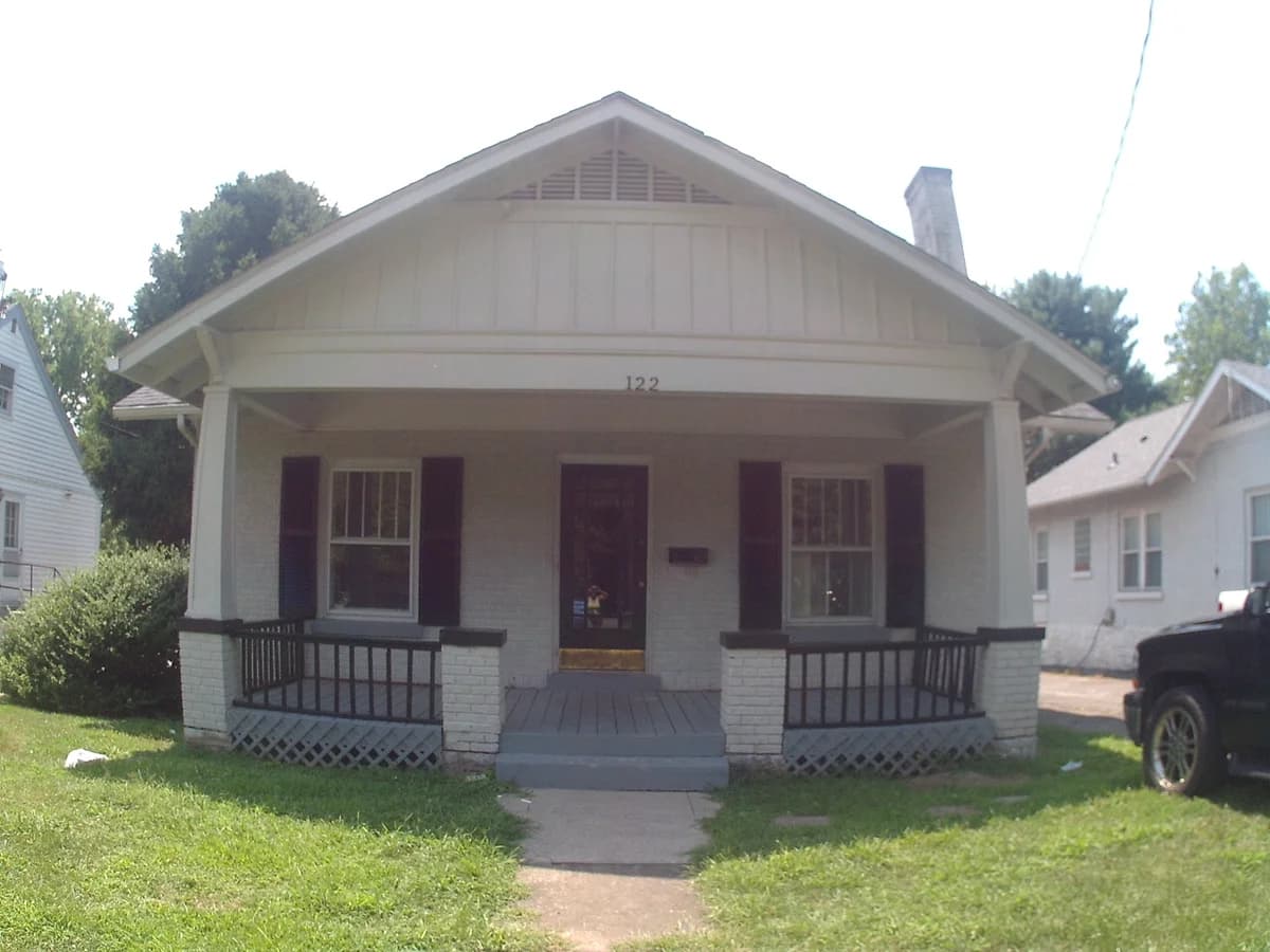 Lexington apartments for rent - Property image - 122 Westwood Drive - 1