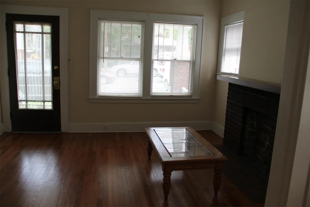 Lexington apartments for rent - Property image - 208-A Waller - 2