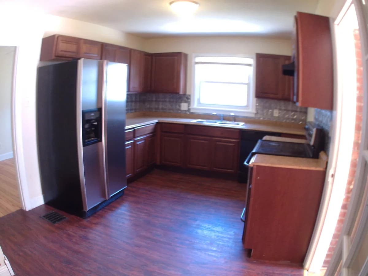 Lexington apartments for rent - Property image - 1500 Elizabeth St. - 2
