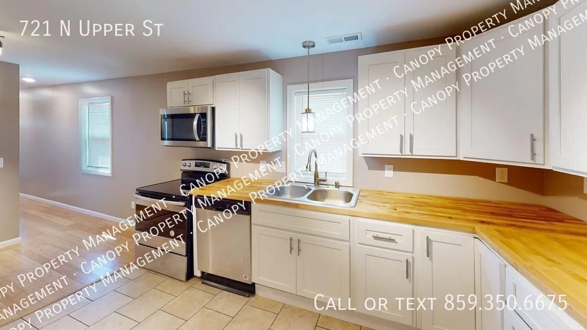 Lexington apartments for rent - Property image - 721 N Upper St - 1