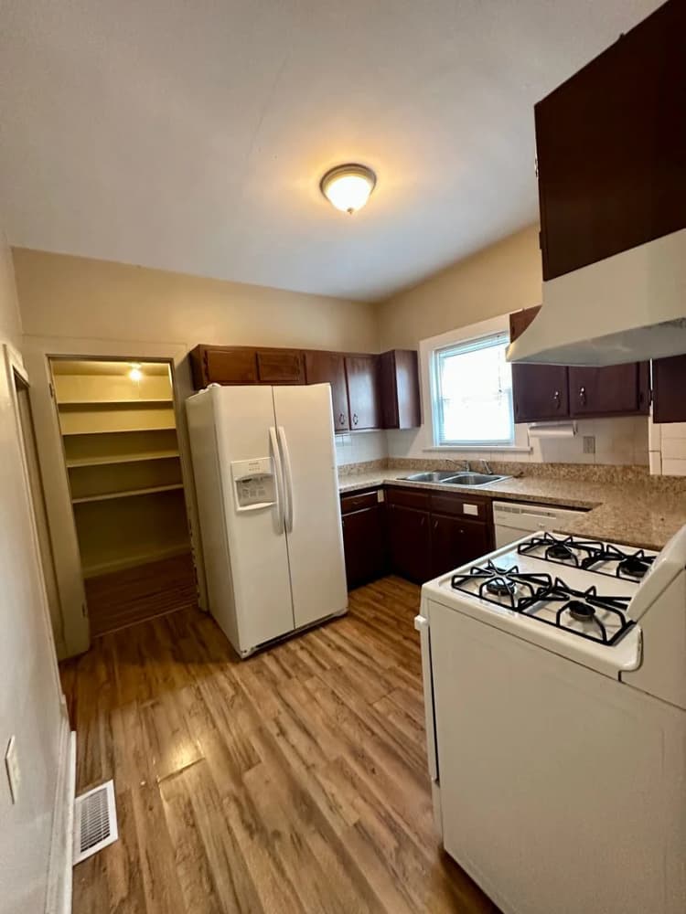 Lexington apartments for rent - image - image-16.jpg