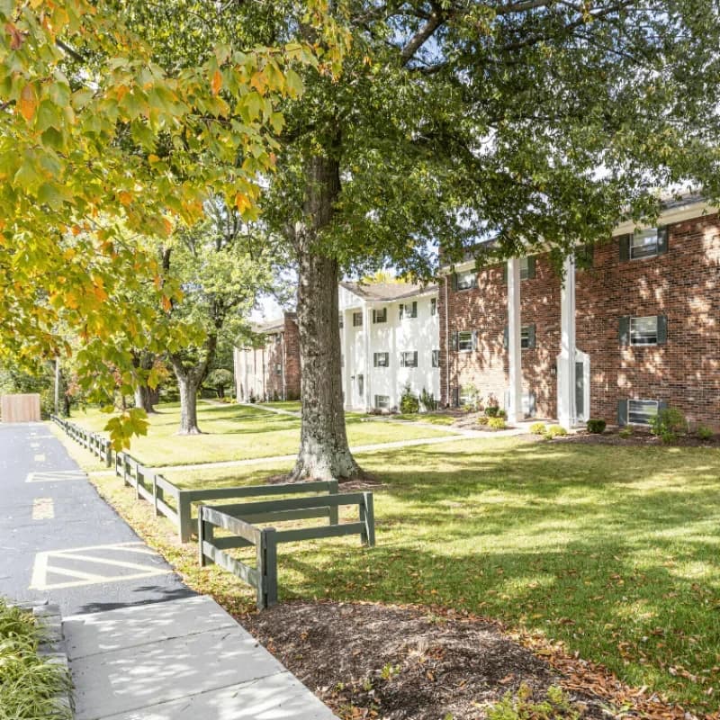 Lexington apartments for rent - Property image - Gatehouse Apartments - 3