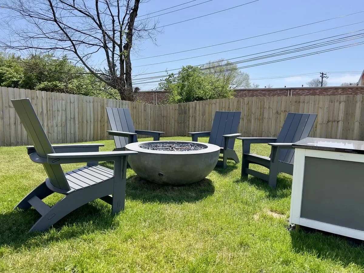 Lexington apartments for rent - Property image - Studios 340 - 1