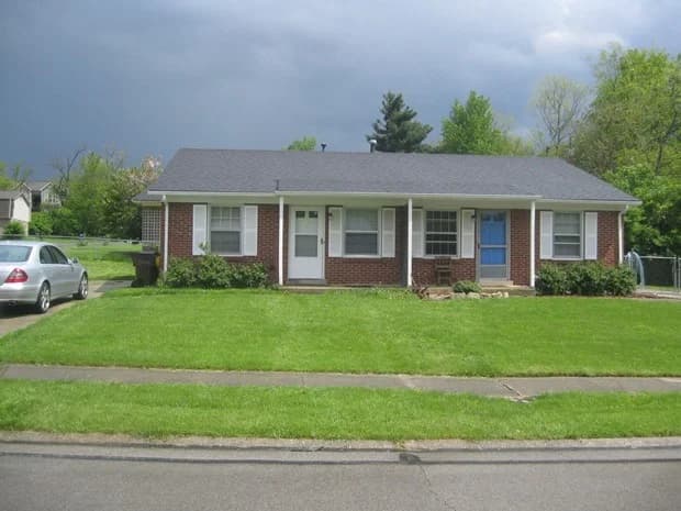 Lexington apartments for rent - Property image - 4001 Elora Lane - 1