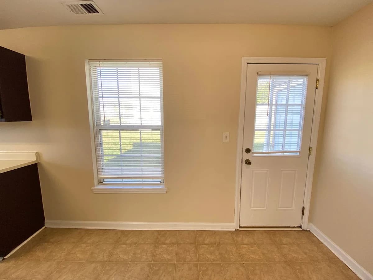 Lexington apartments for rent - image - image-7.jpg