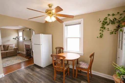 Lexington apartments for rent - Property image - 512 Addison Ave - 3