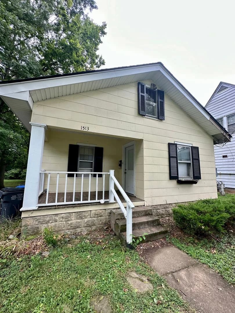 Lexington apartments for rent - Property image - 1513 Elizabeth Street - 2