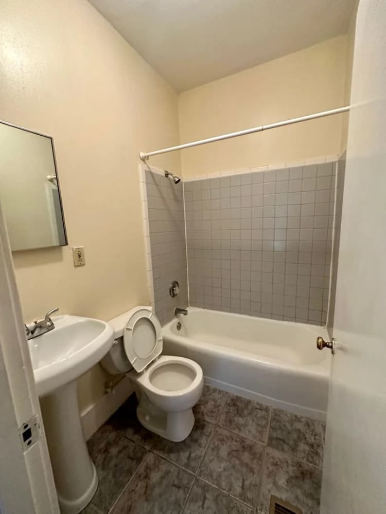 Lexington apartments for rent - image - image-6.jpg