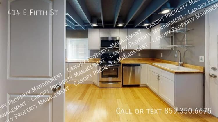 Lexington apartments for rent - image - 02_414-E-Fifth-St-Kitchen_1.jpg